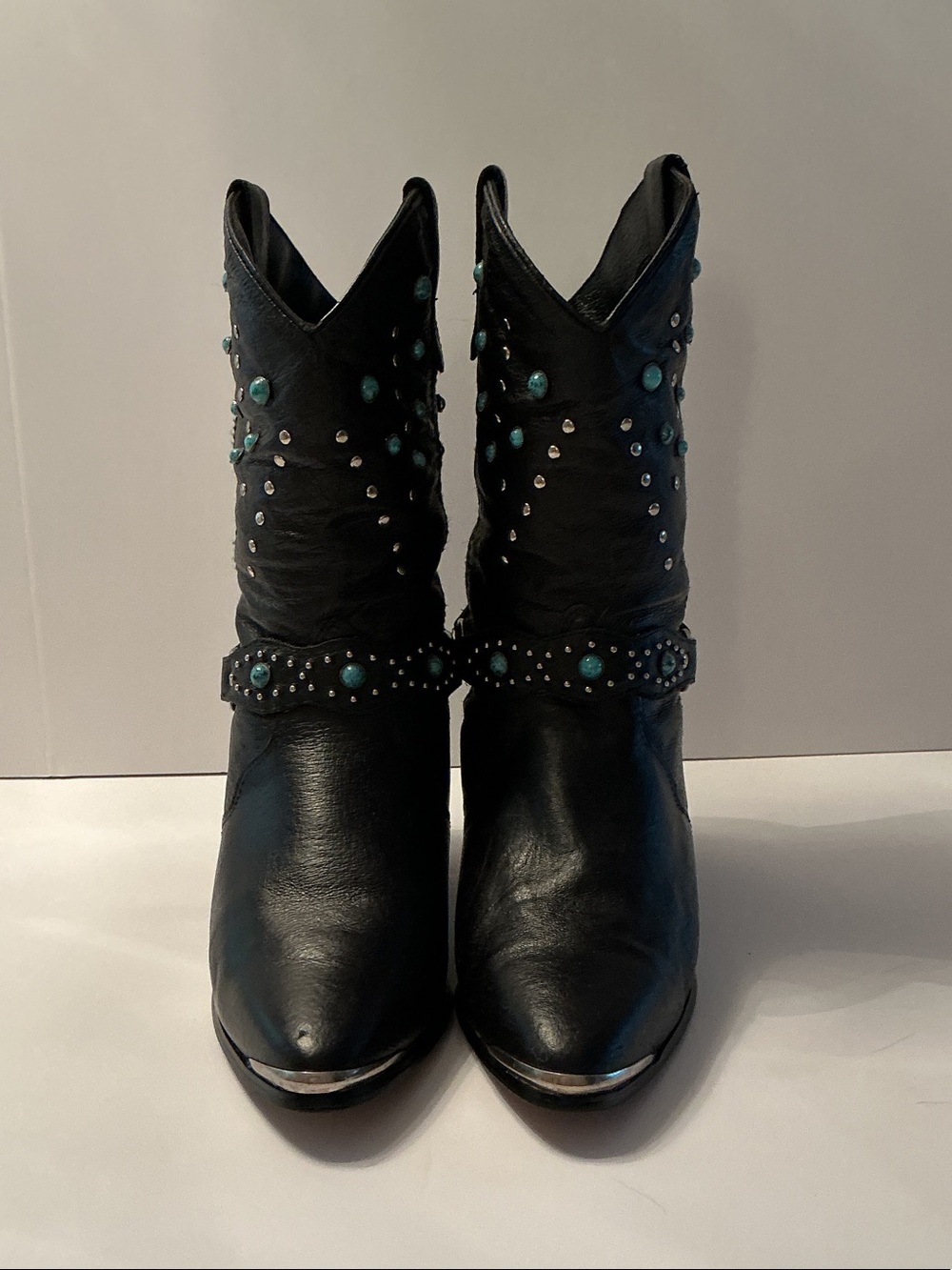 Vintage Dingo Black Studded Western Women’s Boots & Turquoise & Silver Accents 7 - Picture 2 of 11
